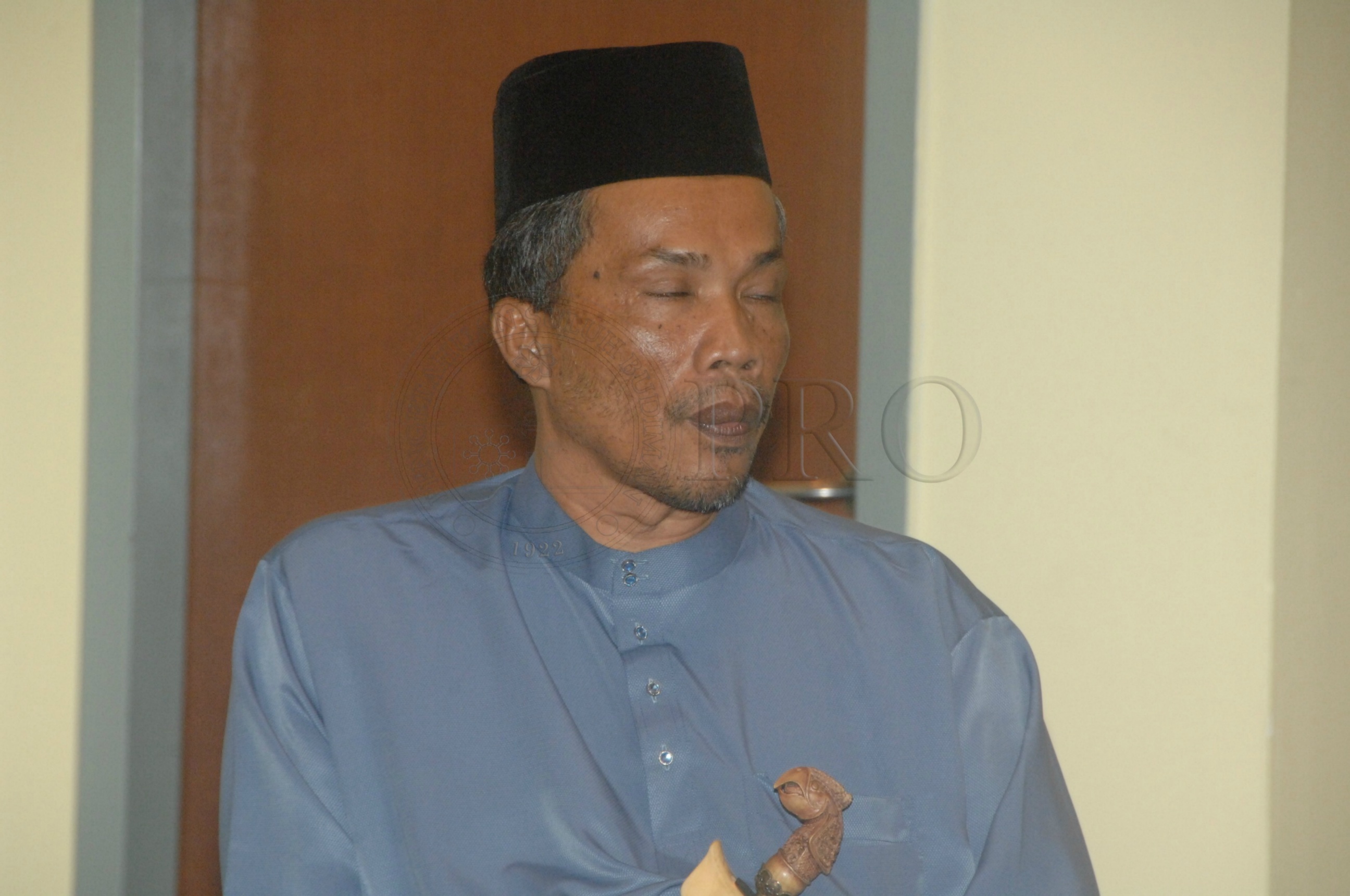 PRO 14 33 WACANA FBA 0184